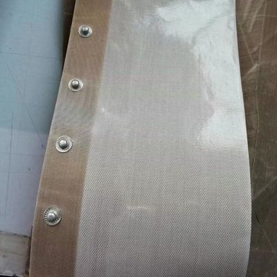 PTFE প্রলিপ্ত গ্লাস ফাইবার পরিবাহক বেল্ট সঙ্গে বোতাম